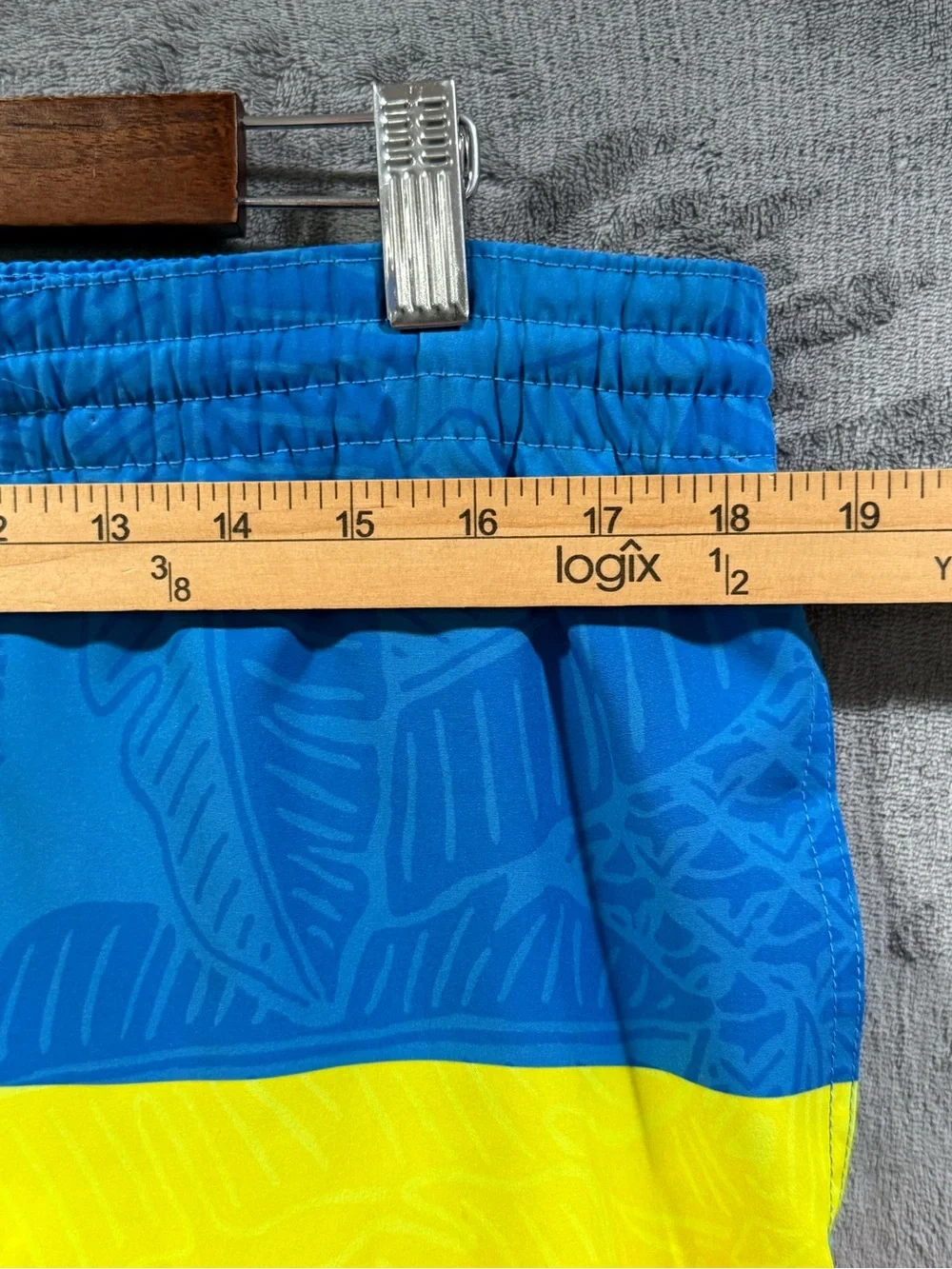 Chubbies The Squarely Circles Lined Swim Shorts‎ 5.5 Inseam Mens Size M Beach